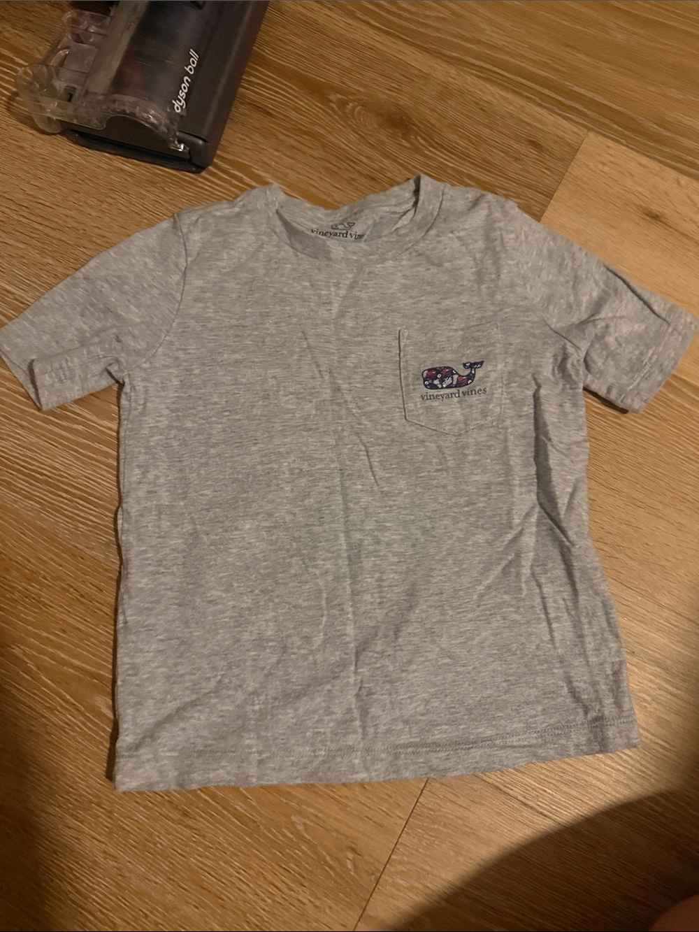 Vineyard Vines Heather Gray Pocket Tee with Whale Patch
